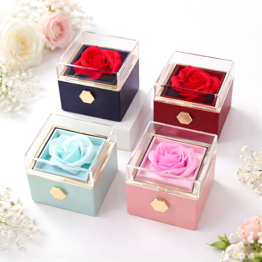 Eingravierte Namen - Herzkette